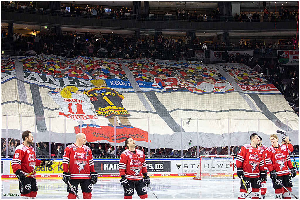 PENNY DEL; Koelner Haie- Duesseldorfer EG; Koeln, 16.12.2022